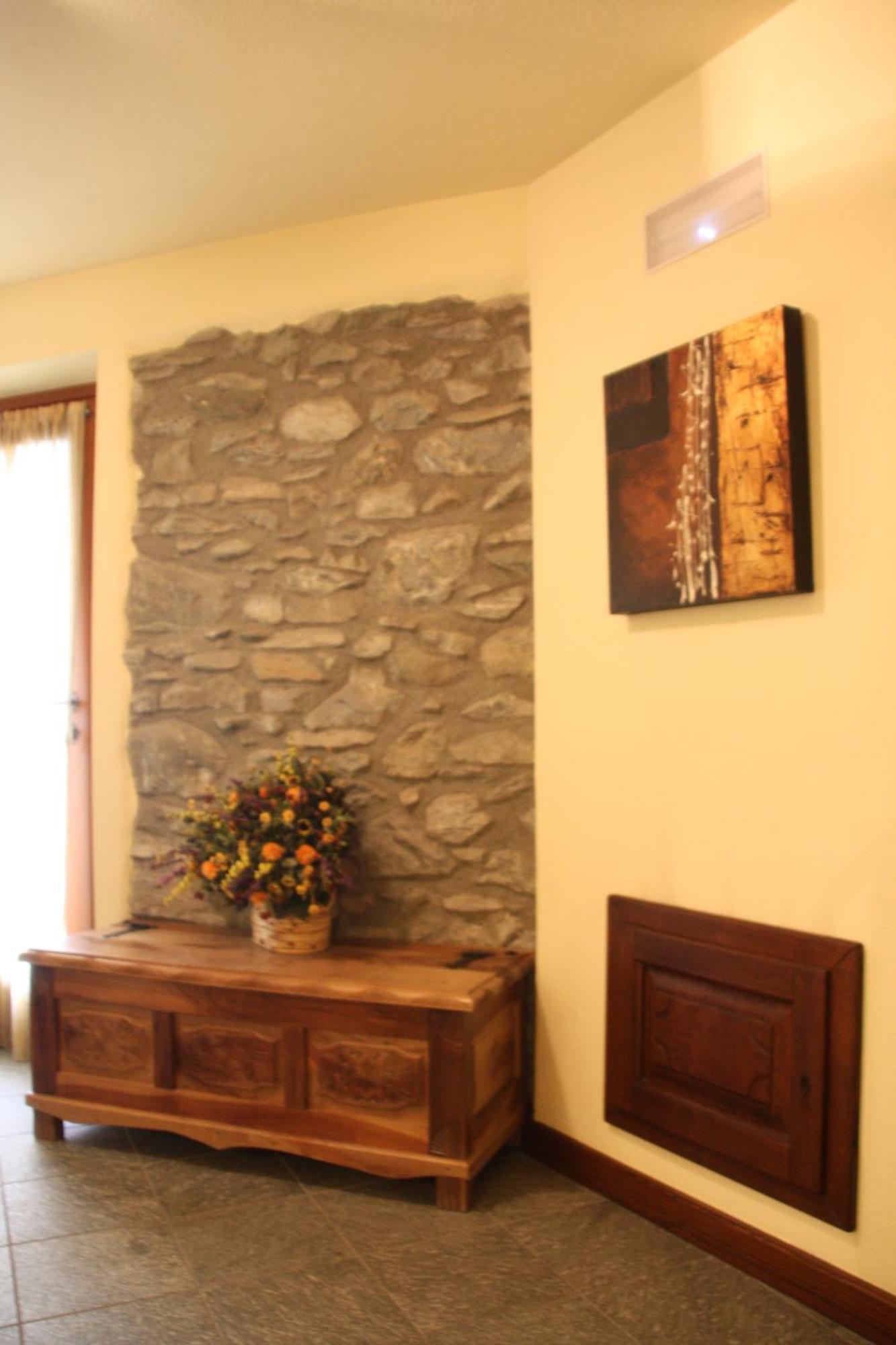 Bed and Breakfast Lo Teisson Pollein Zewnętrze zdjęcie