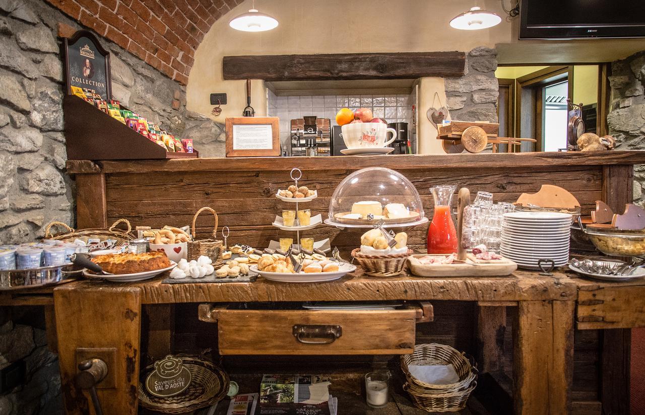 Bed and Breakfast Lo Teisson Pollein Zewnętrze zdjęcie